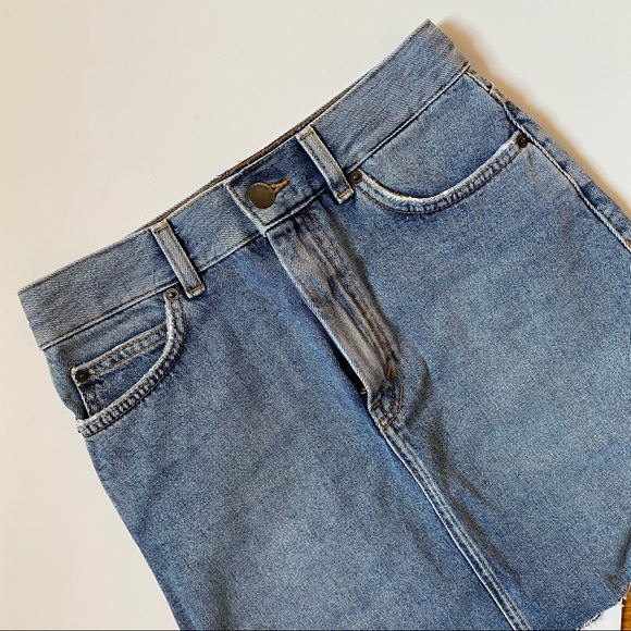 &Other Stories Raw Edge Denim Mini Skirt - Picture 2 of 4